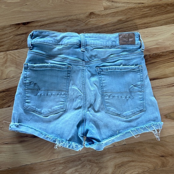 American Eagle Women's Next Level Stretch Super Hi Rise Shorts Sz 6 - Picture 4 of 5